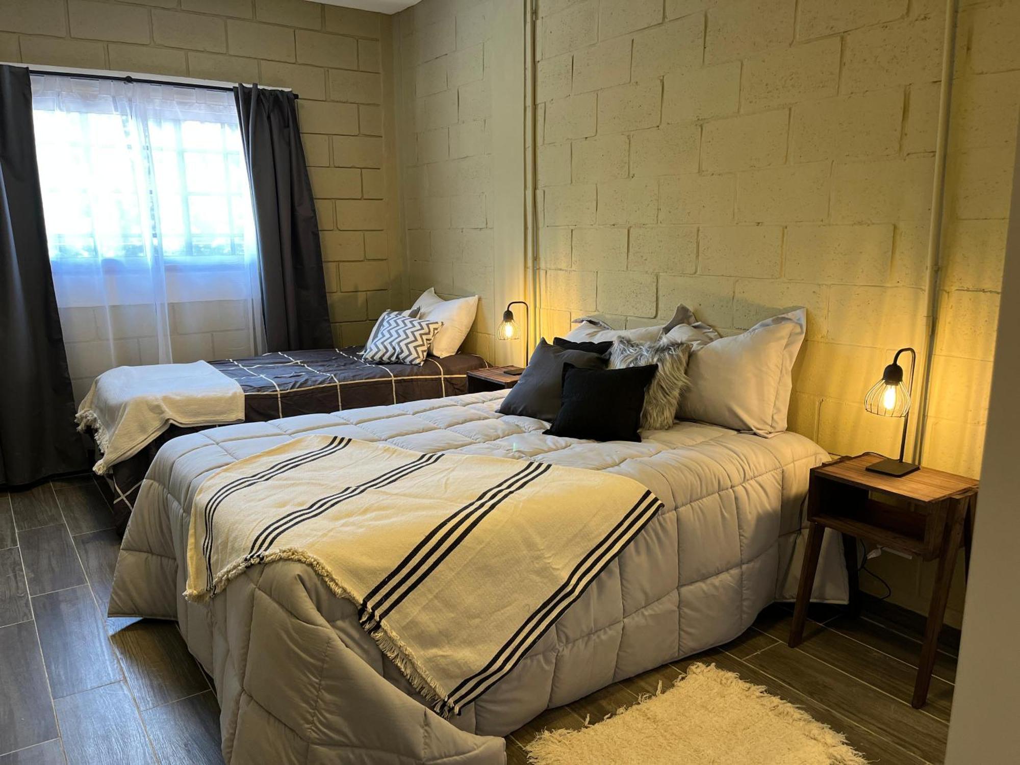 A Solo 15min Del Aeropuerto Apartment Ezeiza